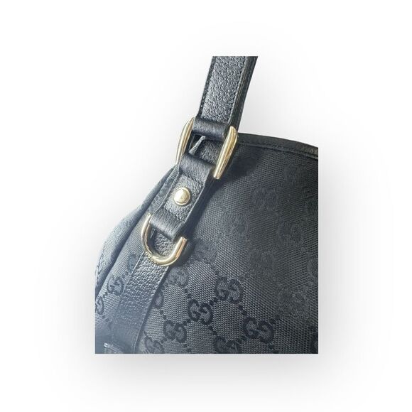 Gucci GG Supreme Abbey Canvas & Leather Shoulder Bag - Picture 6 of 13